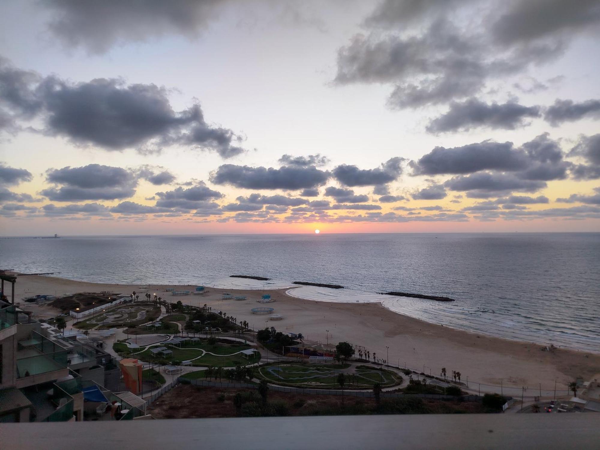 Sunset Suite Sea&Sky عسقلان المظهر الخارجي الصورة